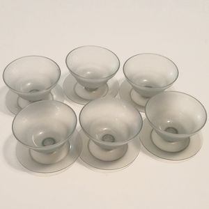 Tupperware dessert bowls